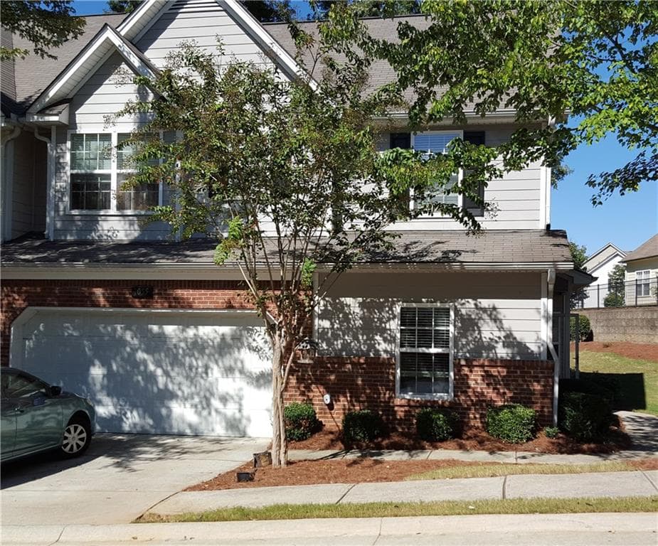 3 bedroom, 1,917 sq ft condominium sold at 1055 Pike Forest Court, Lawrenceville, GA 30045