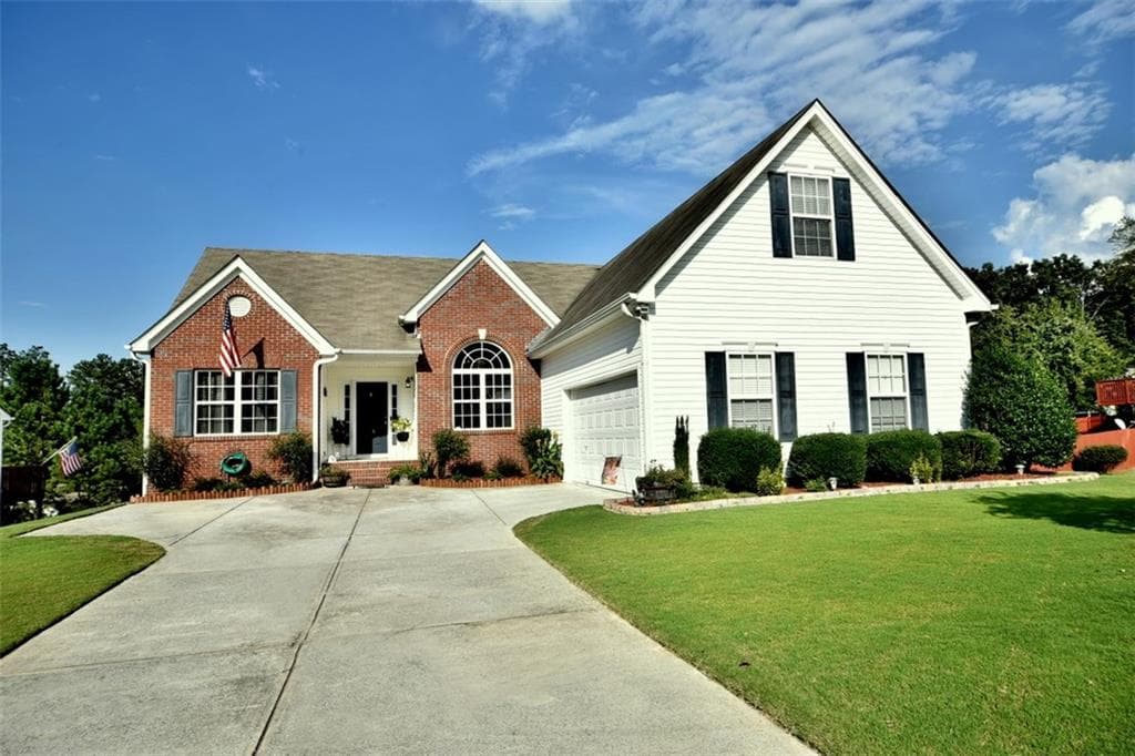 6015 Ambercrest Court, Buford, GA 30518 — most recent listing photo