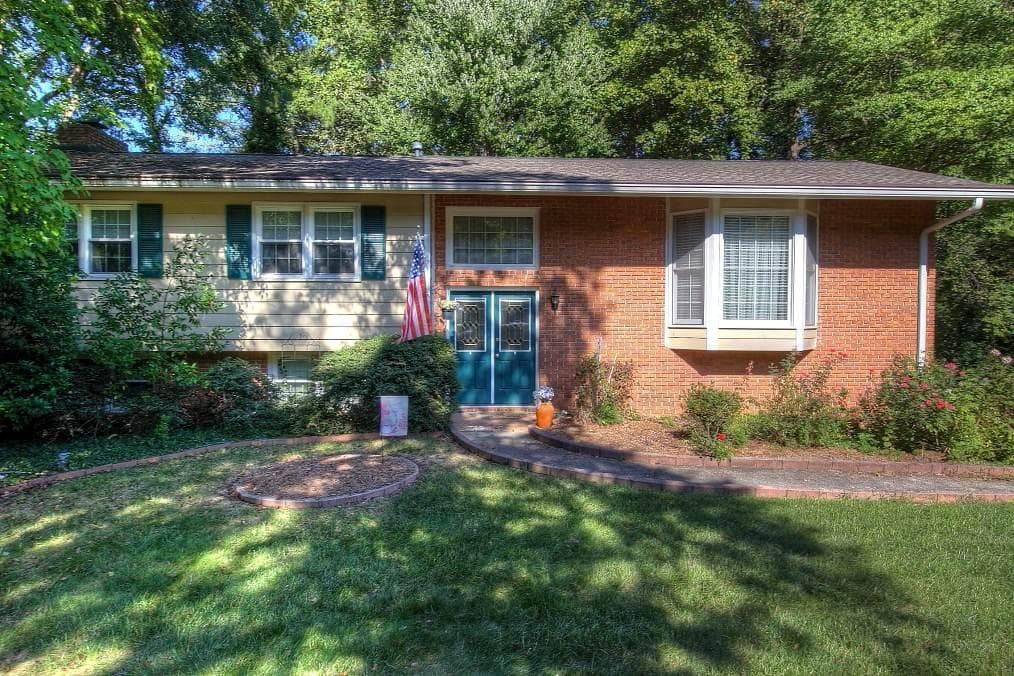 770 Foxcroft Trail, Marietta, GA 30067 — most recent listing photo