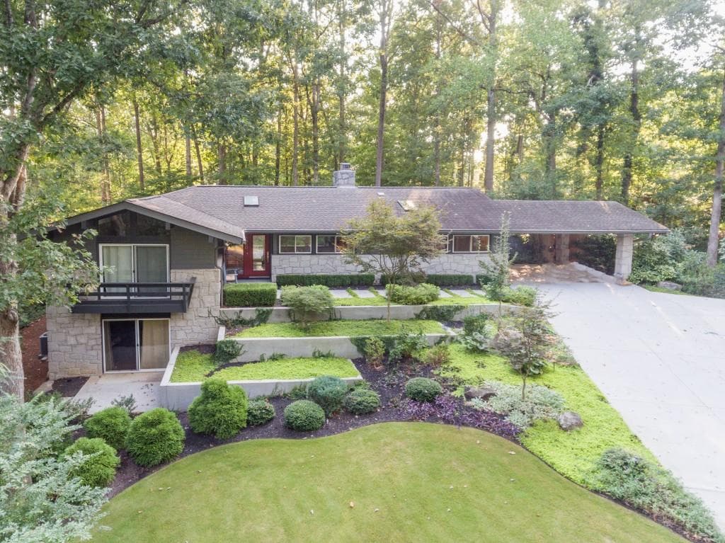 1060 Winding Creek Trail, Sandy Springs, GA 30328 — most recent listing photo