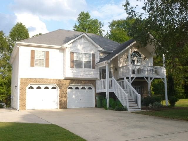 40 Burnt Hickory Pointe Drive, Dallas, GA 30132 — most recent listing photo