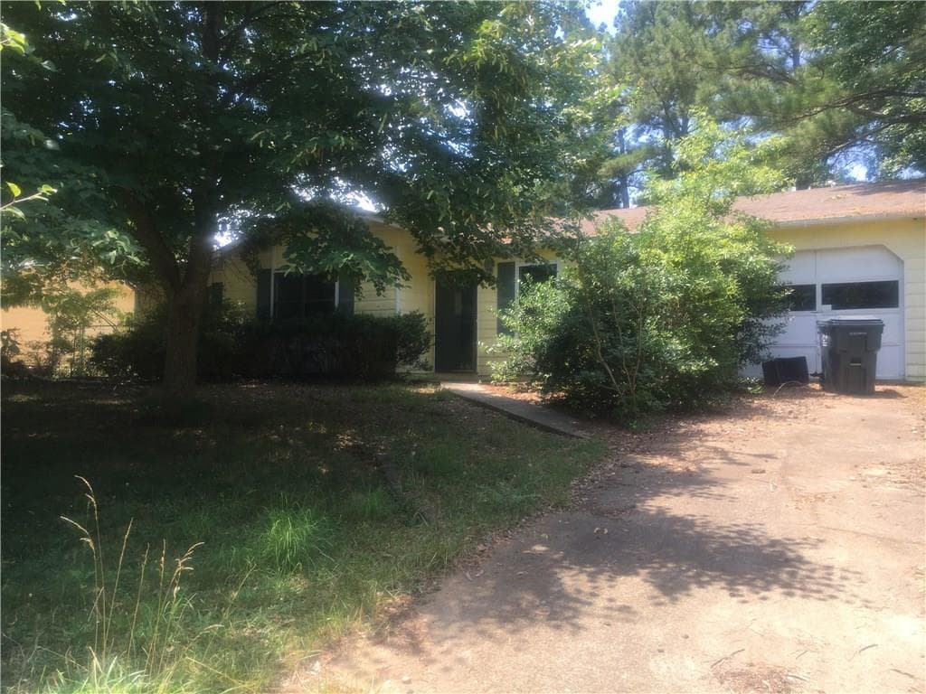 1013 Granite Lane, Loganville, GA 30052 — most recent listing photo