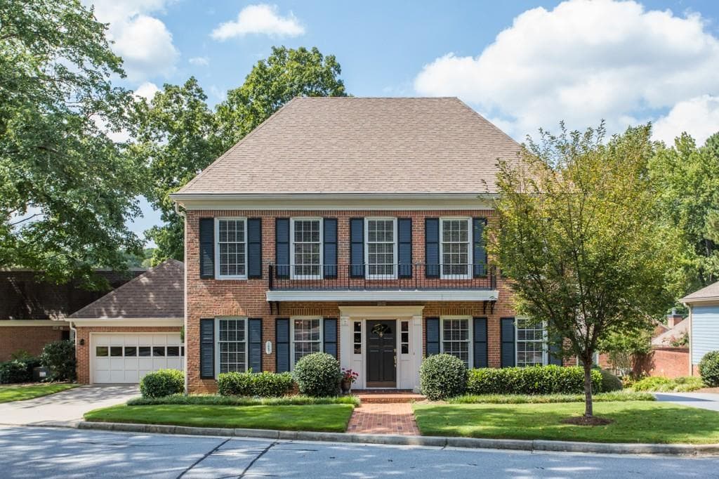 1821 Bedfordshire Drive, Decatur, GA 30033 — most recent listing photo