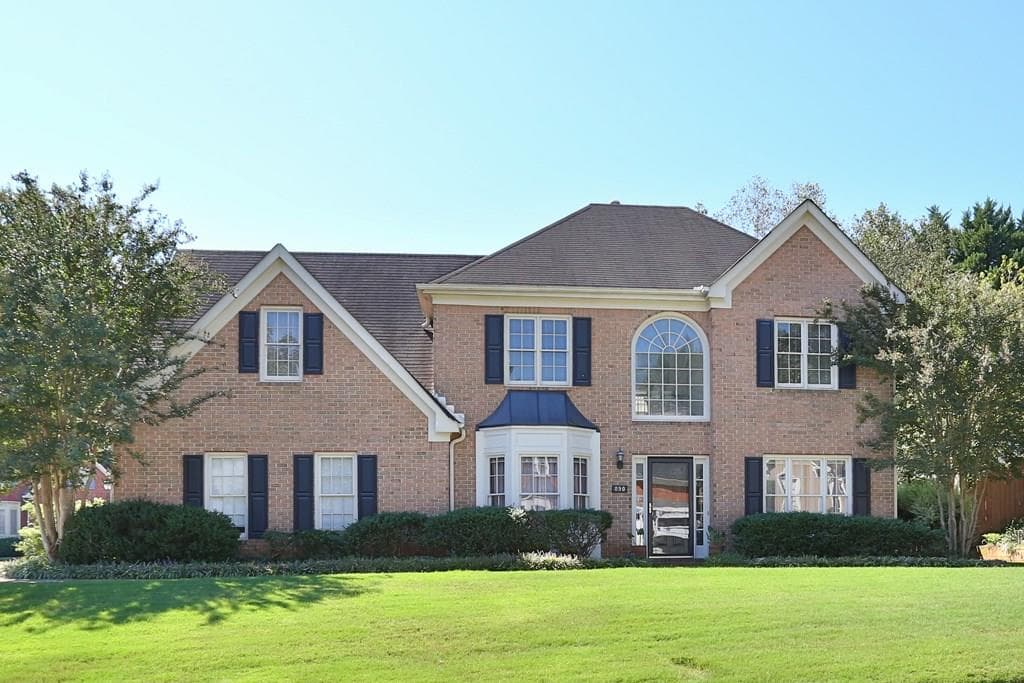 4 bedroom, 2,179 sq ft single family residence sold at 890 Ashley Laine Walk, Lawrenceville, GA 30043