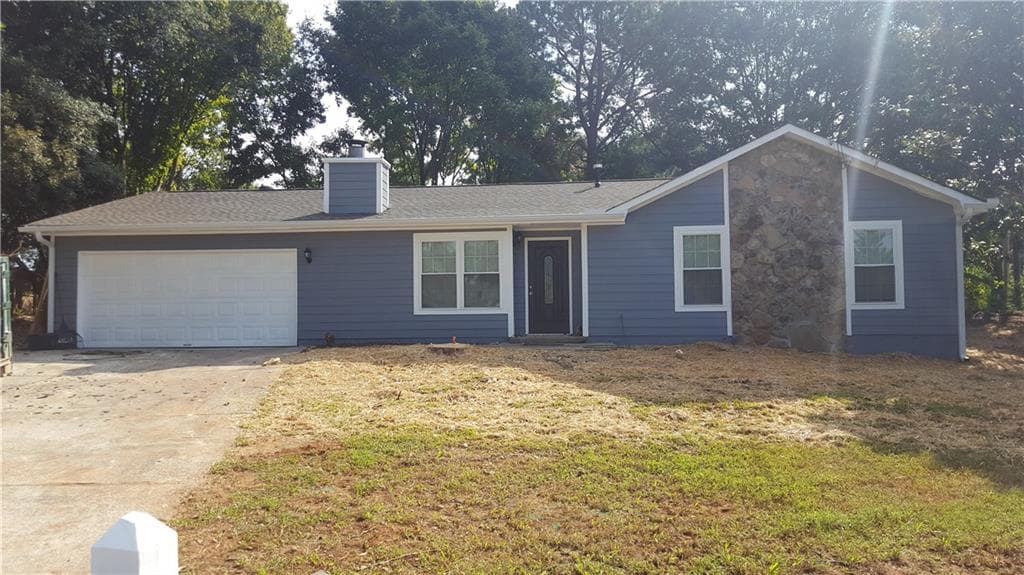 3 bedroom, 1,292 sq ft single family residence sold at 1231 Buttercup Court, Lawrenceville, GA 30044