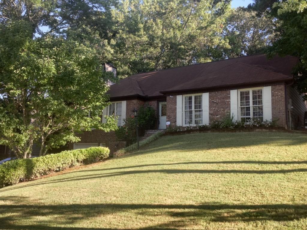 3 bedroom, 1,781 sq ft single family residence sold at 4790 Hampton Square Drive, Alpharetta, GA 30022