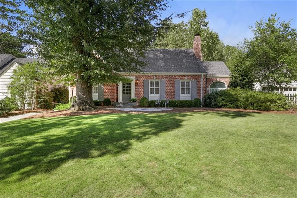 4 bedroom, 3,579 sq ft single family residence sold at 345 Woodward Way, Atlanta, GA 30305