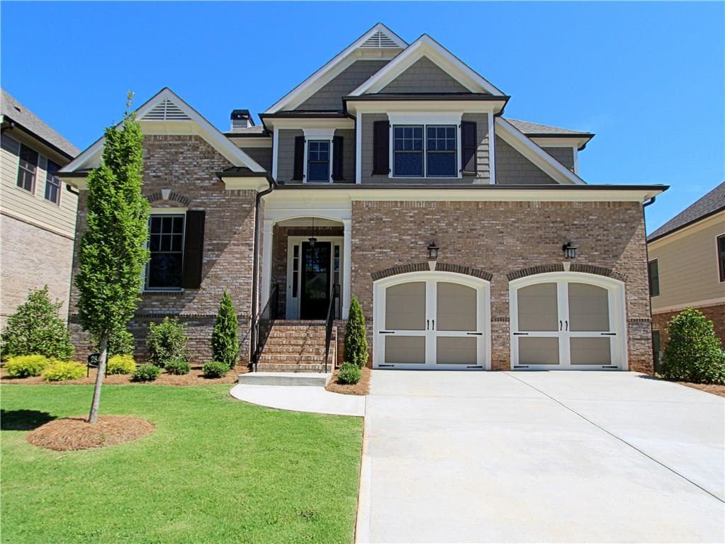 4 bedroom, 3,285 sq ft single family residence sold at 2840 Cogburn Pointe, Alpharetta, GA 30004