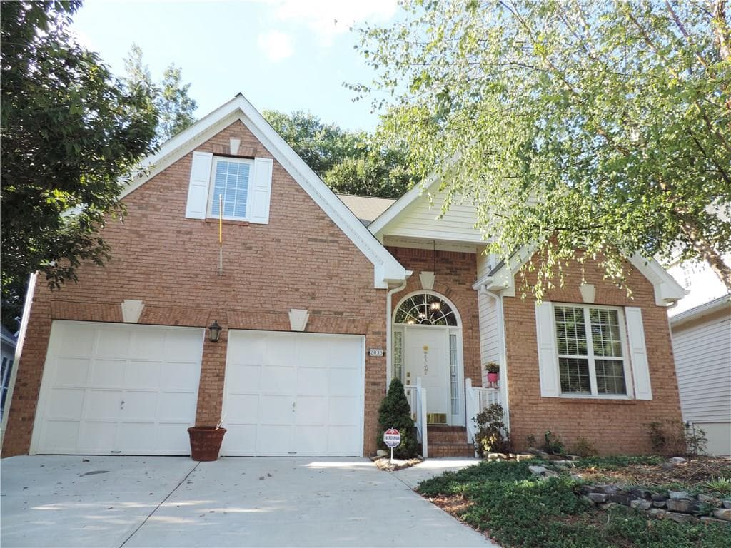 3 bedroom, 1,679 sq ft single family residence sold at 2035 Brookridge Terrace, Alpharetta, GA 30004