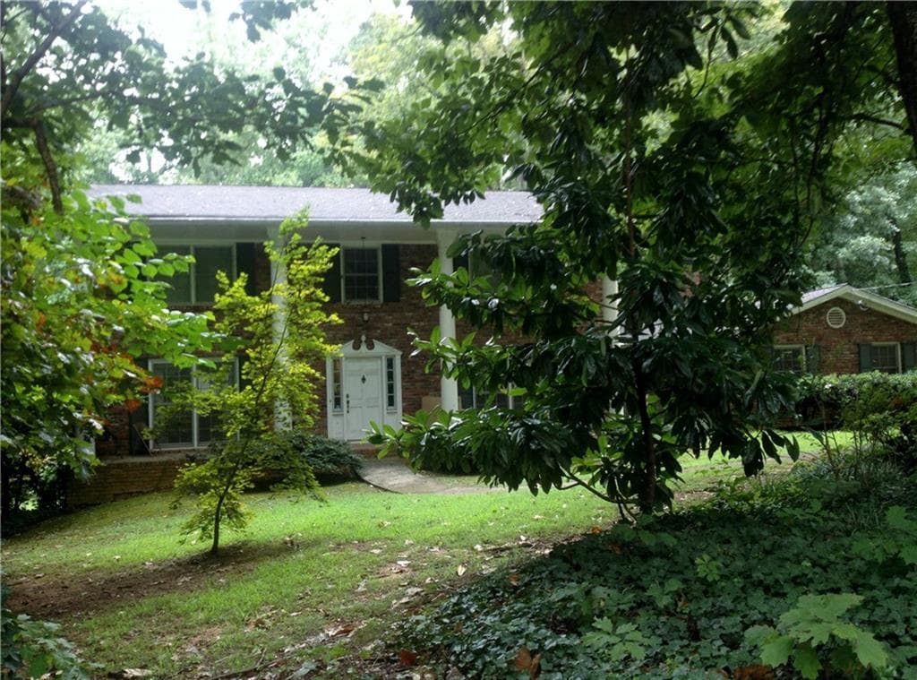5 bedroom single family residence sold at 2051 Hessian Court, Stone Mountain, GA 30087