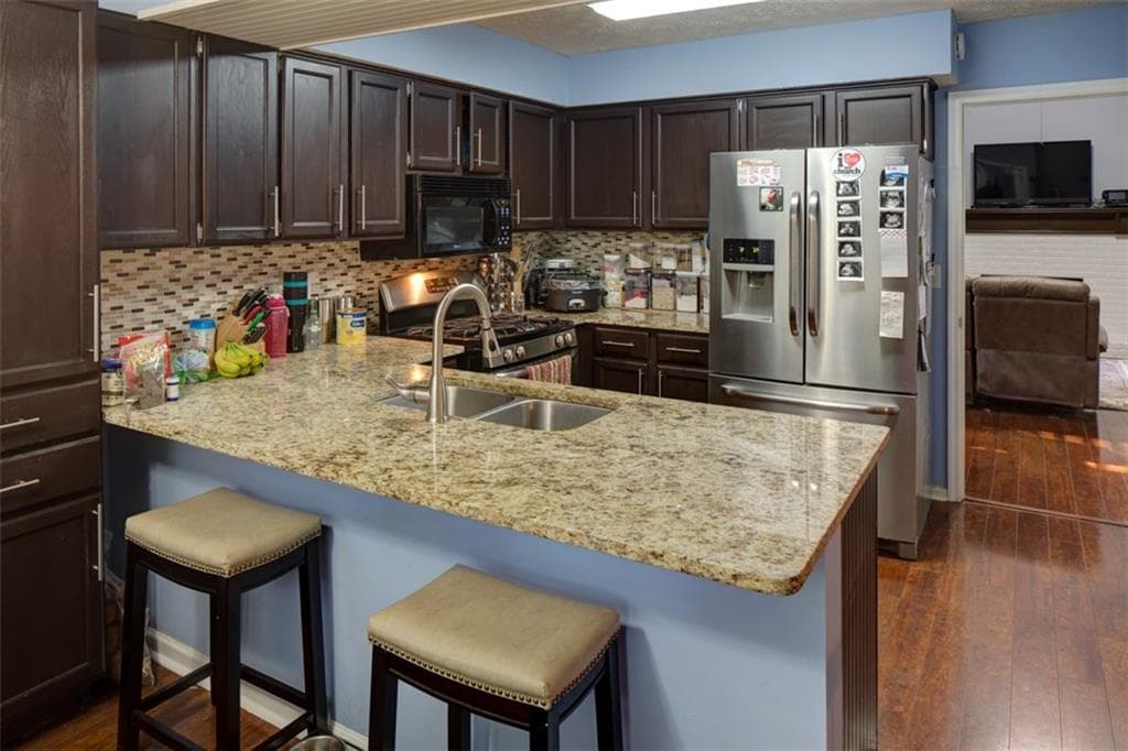 1146 Kings Arm Court, Lawrenceville, GA 30043 — most recent listing photo