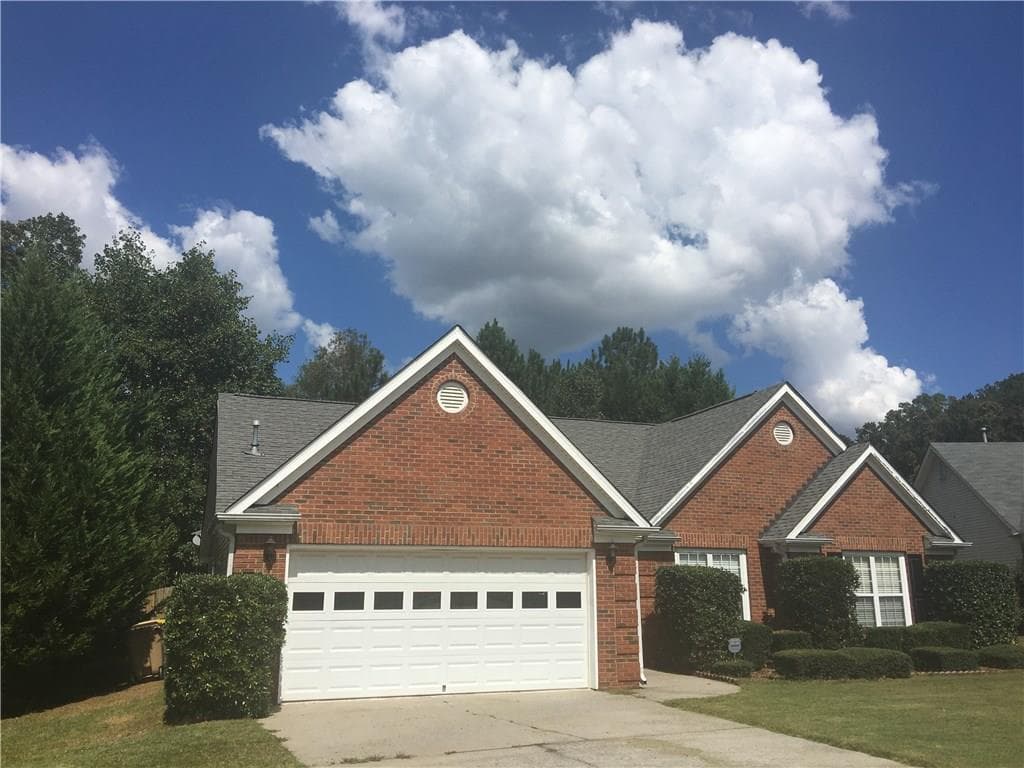 185 Morning Glen Drive, Suwanee, GA 30024 — most recent listing photo