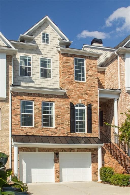 3 bedroom, 3,580 sq ft townhouse sold at 1734 Woodwalk Creek, Atlanta, GA 30339