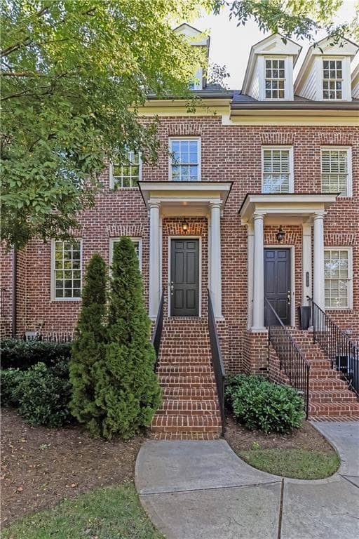3 bedroom, 2,363 sq ft townhouse sold at 856 Lullwater Park Lane 856, Atlanta, GA 30306