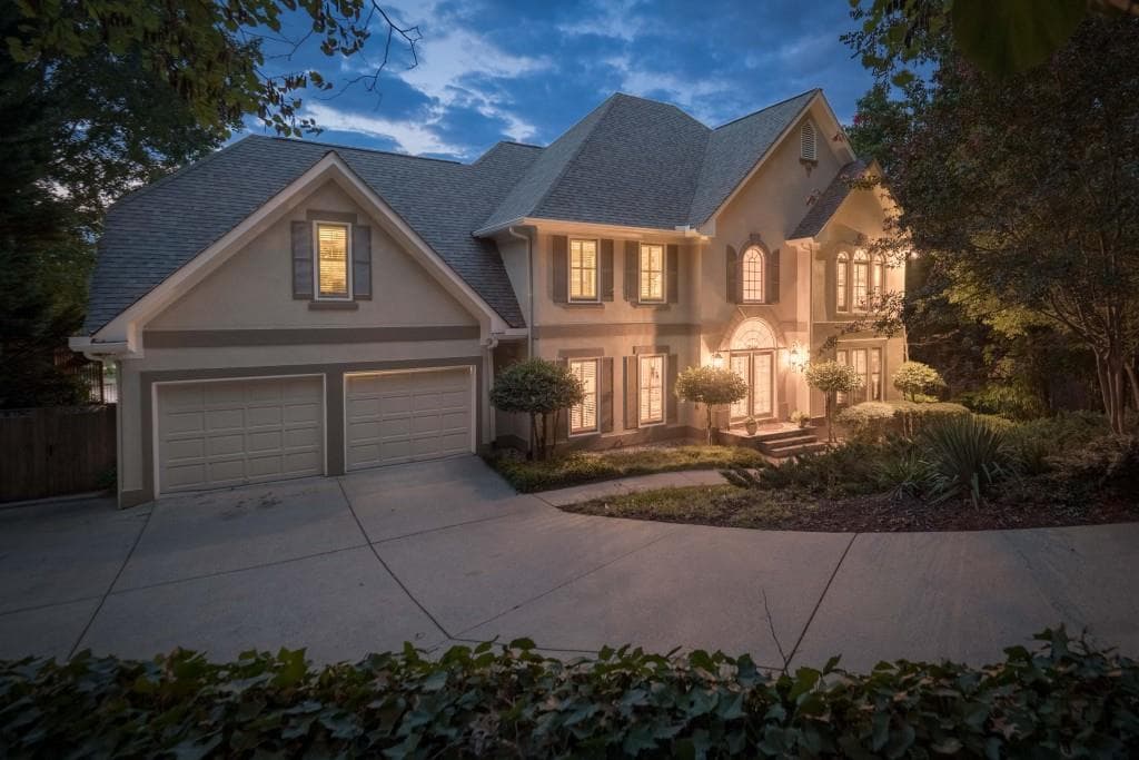 5 bedroom, 5,781 sq ft single family residence sold at 3830 Schooner Ridge, Alpharetta, GA 30005