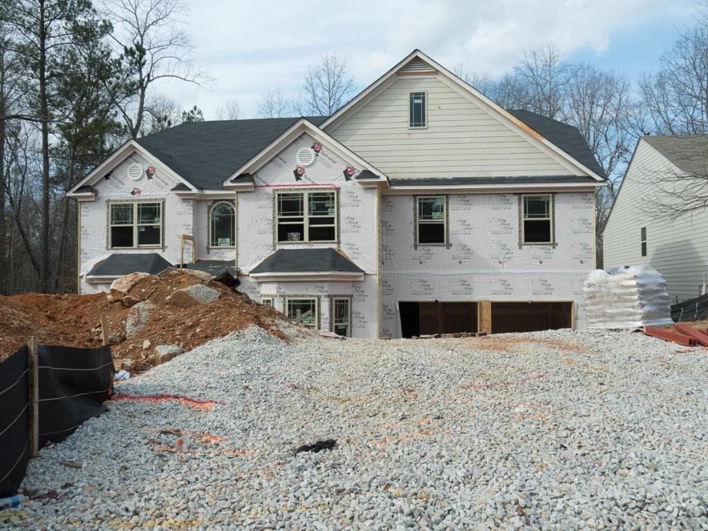 5 bedroom single family residence sold at 5280 Clingman Court, Douglasville, GA 30135