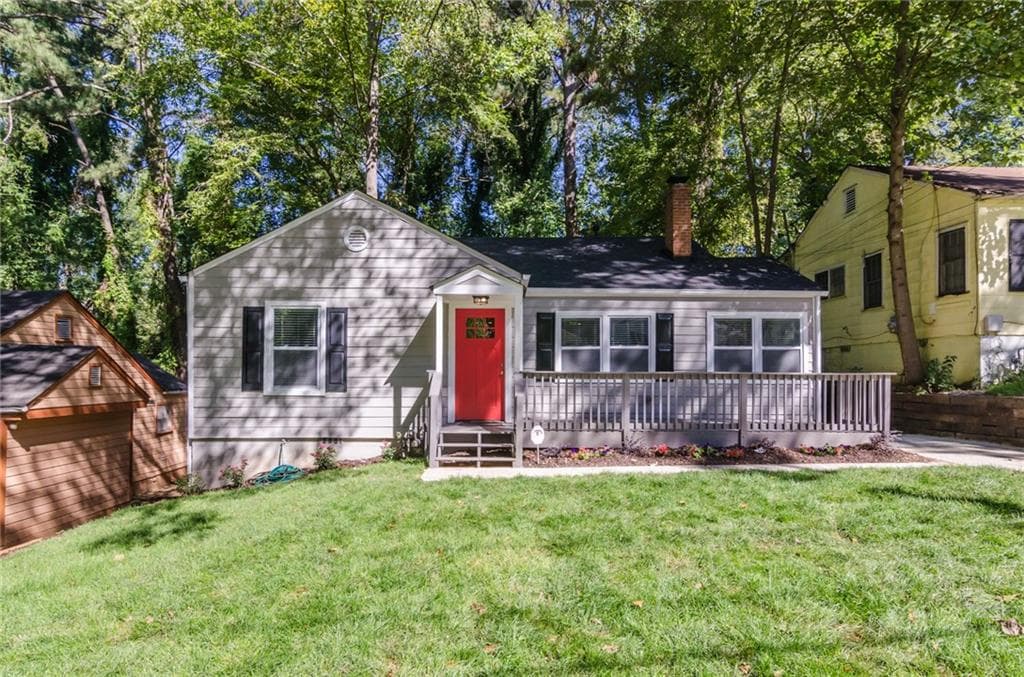 3 bedroom, 1,450 sq ft single family residence sold at 1765 N Olympian Way, Atlanta, GA 30310