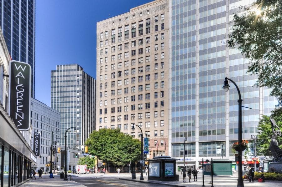 2 bedroom condominium sold at 32 Peachtree Street 1203, Atlanta, GA 30303