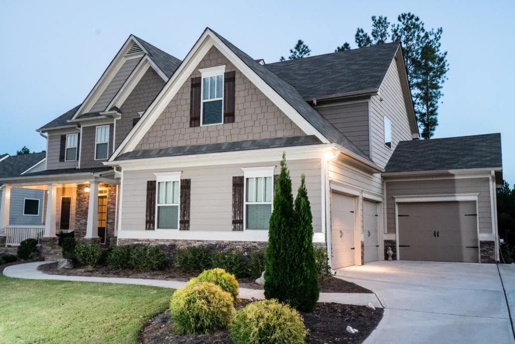5 bedroom single family residence sold at 82 Sugar Mist Drive, Dallas, GA 30132