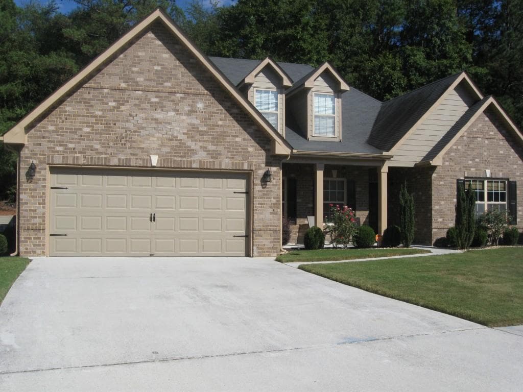 4604 Browns Mill Lane, Lithonia, GA 30038 — most recent listing photo