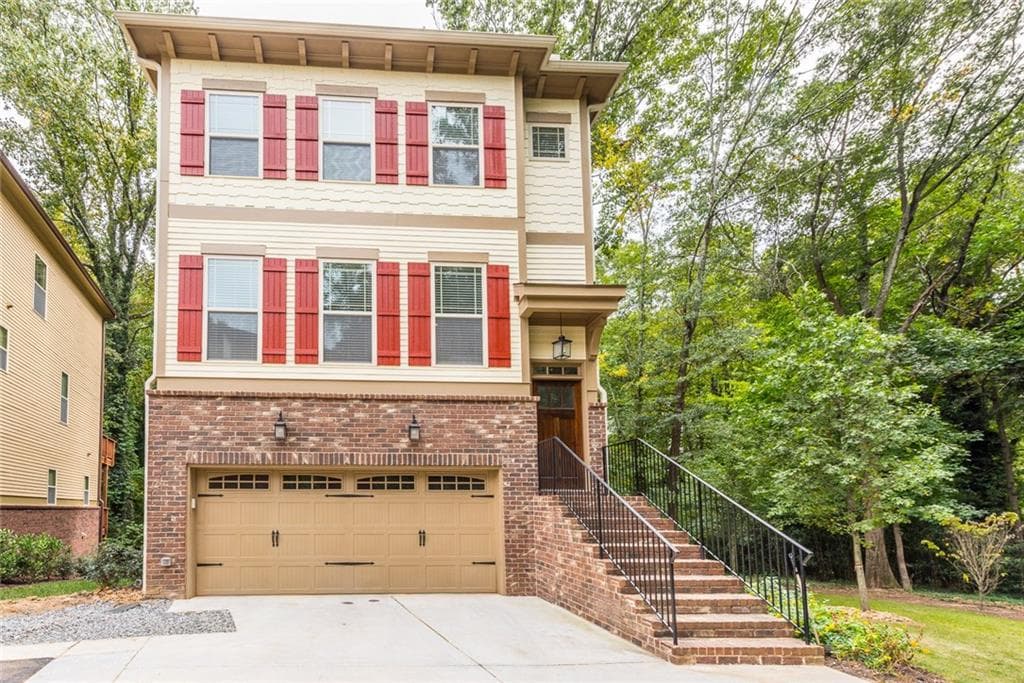 3 bedroom, 2,230 sq ft single family residence sold at 2103 Elvan Circle, Atlanta, GA 30317