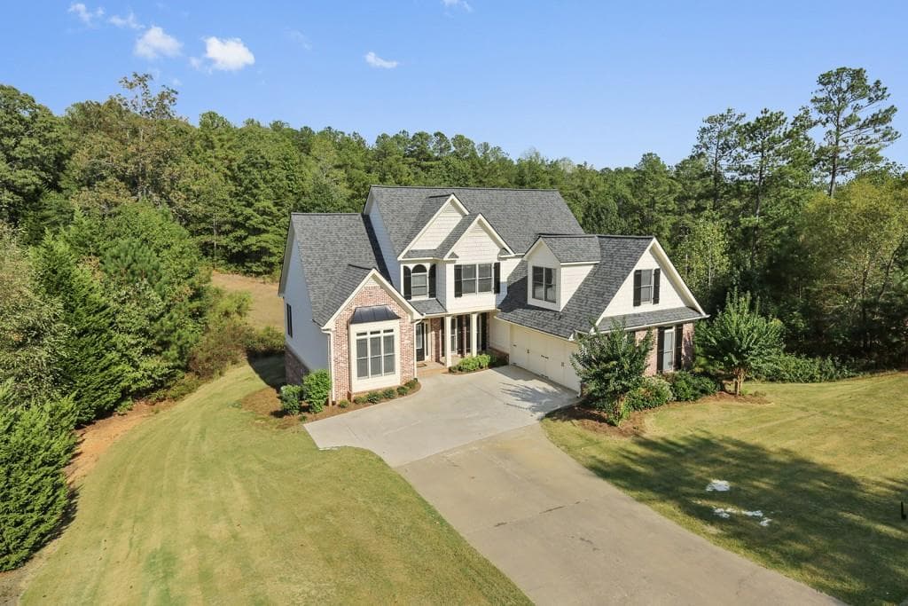 4 bedroom, 3,040 sq ft single family residence sold at 13 Navigation Point, Cartersville, GA 30121