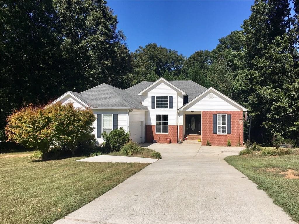 6636 Gigi Drive, Flowery Branch, GA 30542 — most recent listing photo