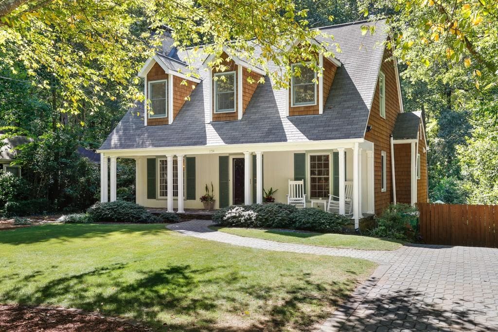 4 bedroom, 1,637 sq ft single family residence sold at 1154 Hancock Drive, Atlanta, GA 30306
