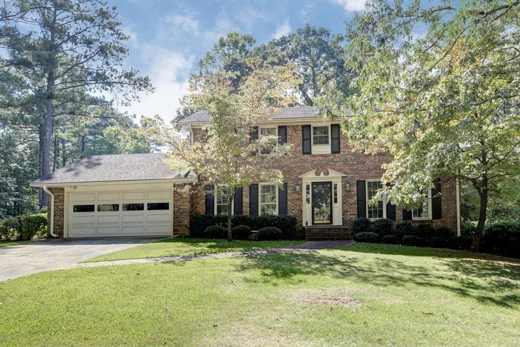1331 Verdon Drive, Dunwoody, GA 30338 — most recent listing photo