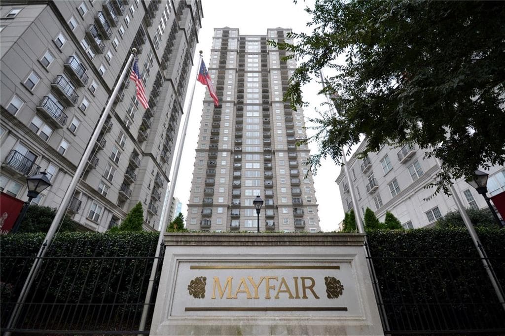 1 bedroom, 805 sq ft condominium sold at 199 14th Street 403, Atlanta, GA 30309