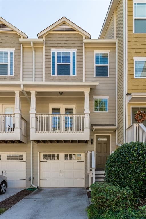 3 bedroom, 1,646 sq ft townhouse sold at 2031 Liberty Court, Atlanta, GA 30318