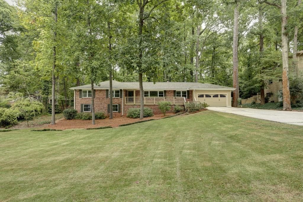 4 bedroom, 2,100 sq ft single family residence sold at 1953 Fisher Trail, Atlanta, GA 30345