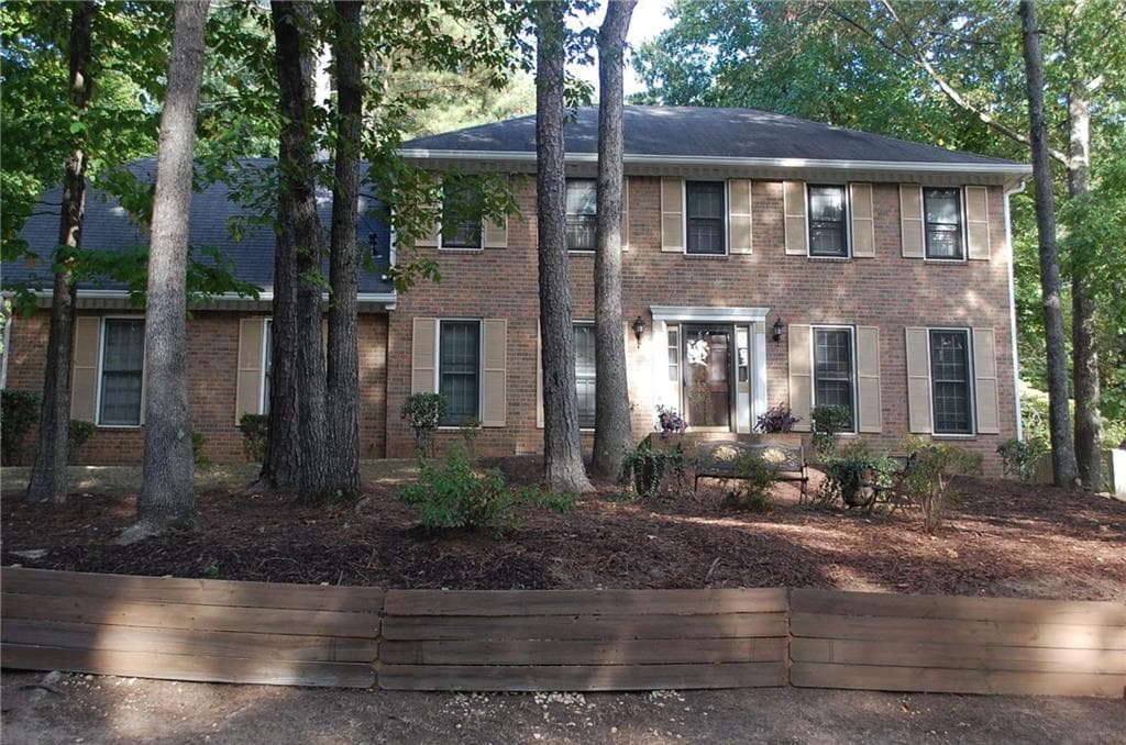 4 bedroom single family residence sold at 23 Flint Ridge Drive, Mableton, GA 30126