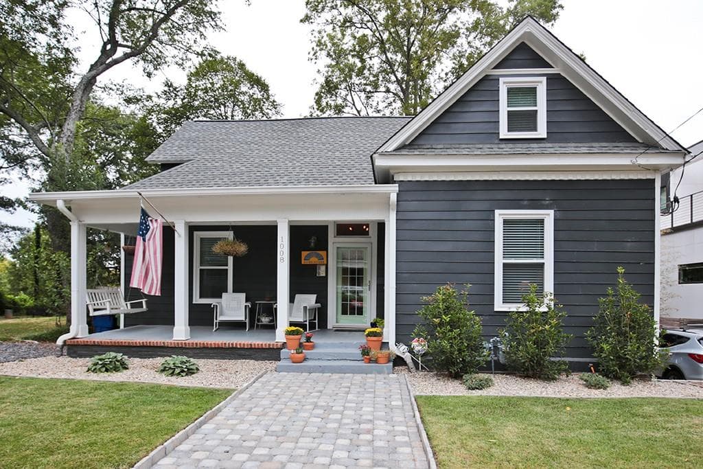 3 bedroom, 2,500 sq ft single family residence sold at 1008 Manigault Street, Atlanta, GA 30316