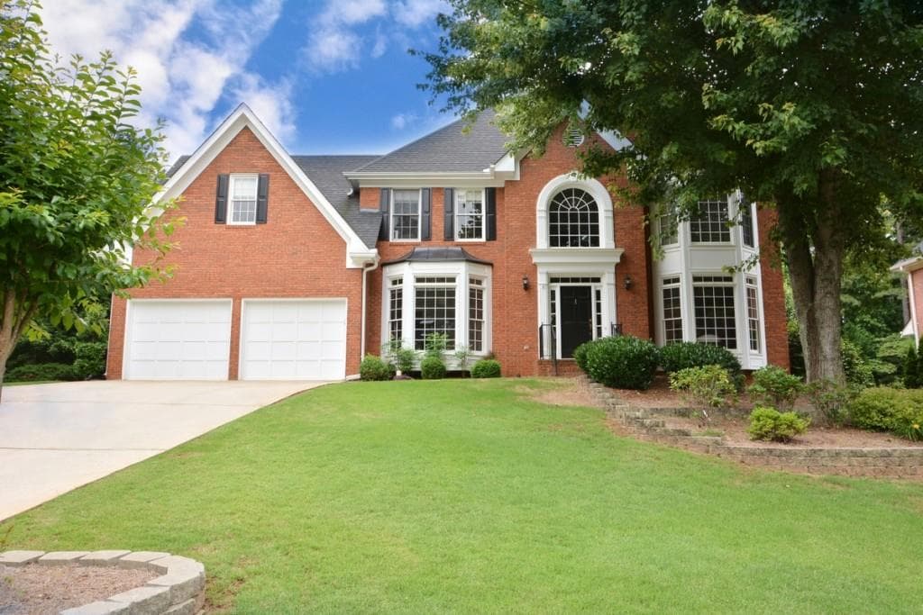 925 Ladbroke Lane, Alpharetta, GA 30022 — most recent listing photo