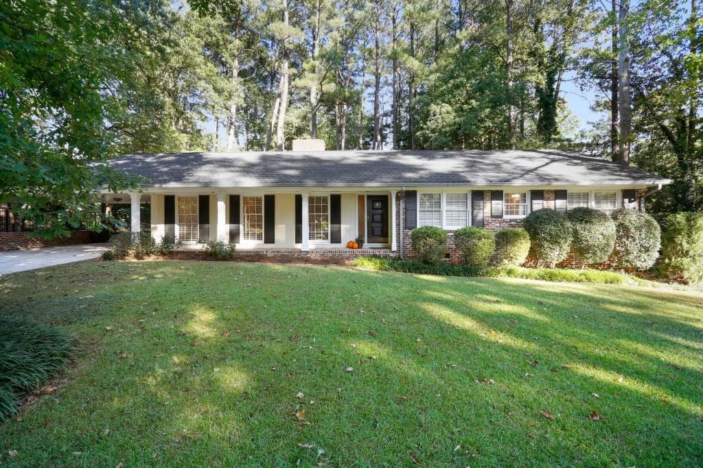 5795 Greenbrier Road, Sandy Springs, GA 30328 — most recent listing photo