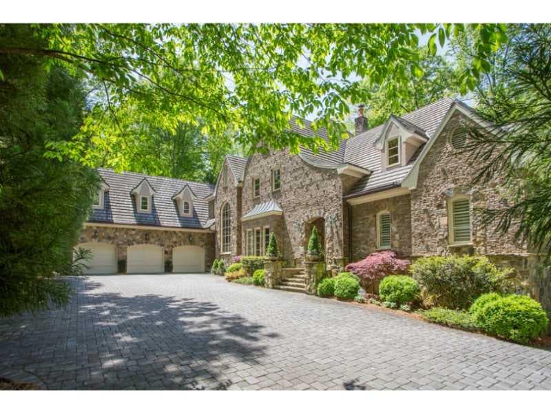5151 Long Island Drive, Atlanta, GA 30327 — most recent listing photo