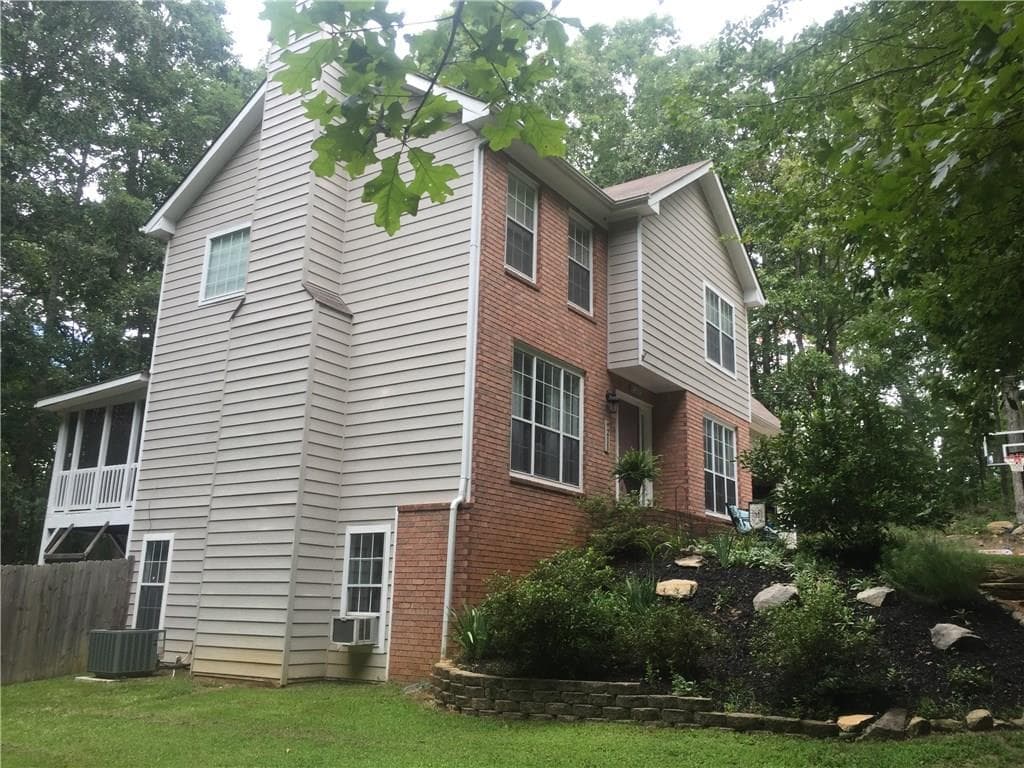 211 Spring Ridge Court, Dawsonville, GA 30534 — most recent listing photo