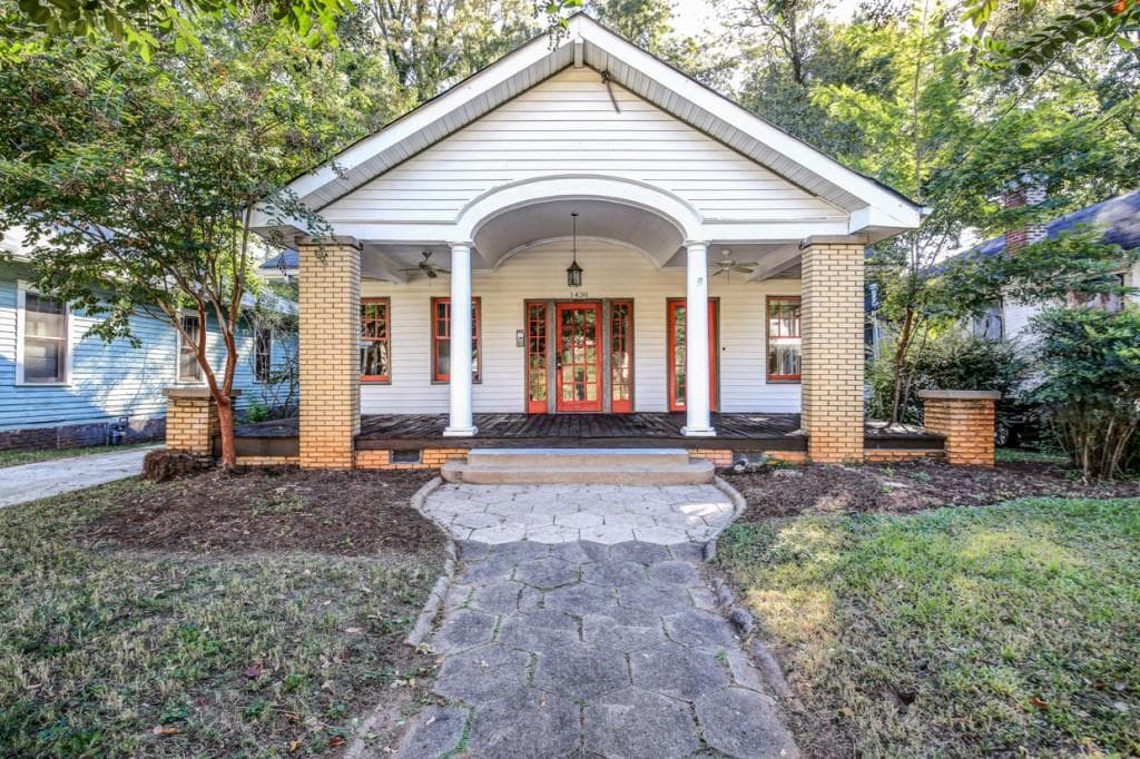 3 bedroom, 1,704 sq ft single family residence sold at 1430 Graham Street, Atlanta, GA 30310