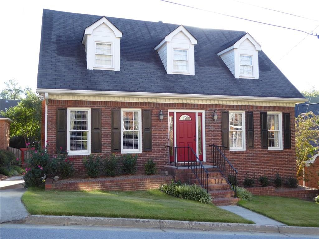 3 bedroom, 2,037 sq ft single family residence sold at 3203 Henderson Walk, Atlanta, GA 30340