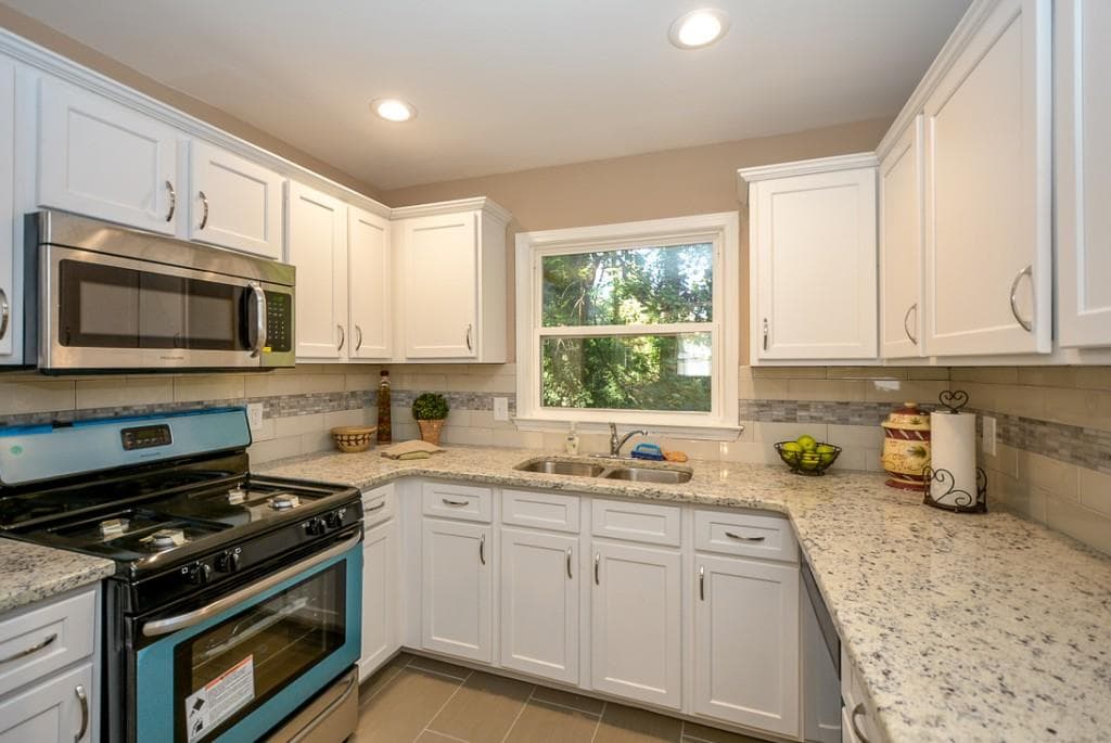 3 bedroom, 1,204 sq ft single family residence sold at 2667 Burton Road, Atlanta, GA 30311