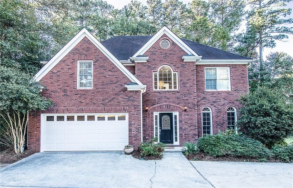 3870 Lower Roswell Road, Marietta, GA 30068 — most recent listing photo