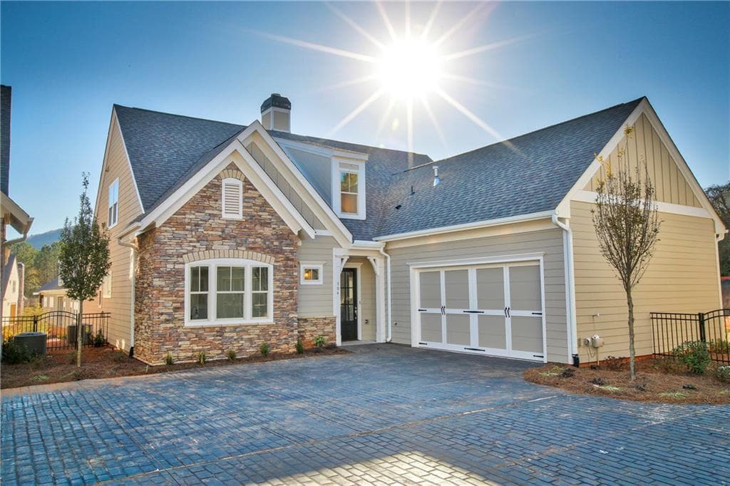 304 Little Pine Lane, Woodstock, GA 30188 — most recent listing photo