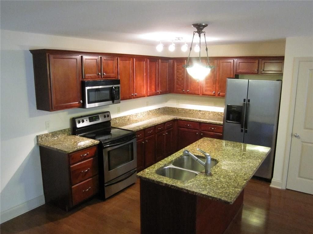 1305 Madison Lane, Smyrna, GA 30080 — most recent listing photo