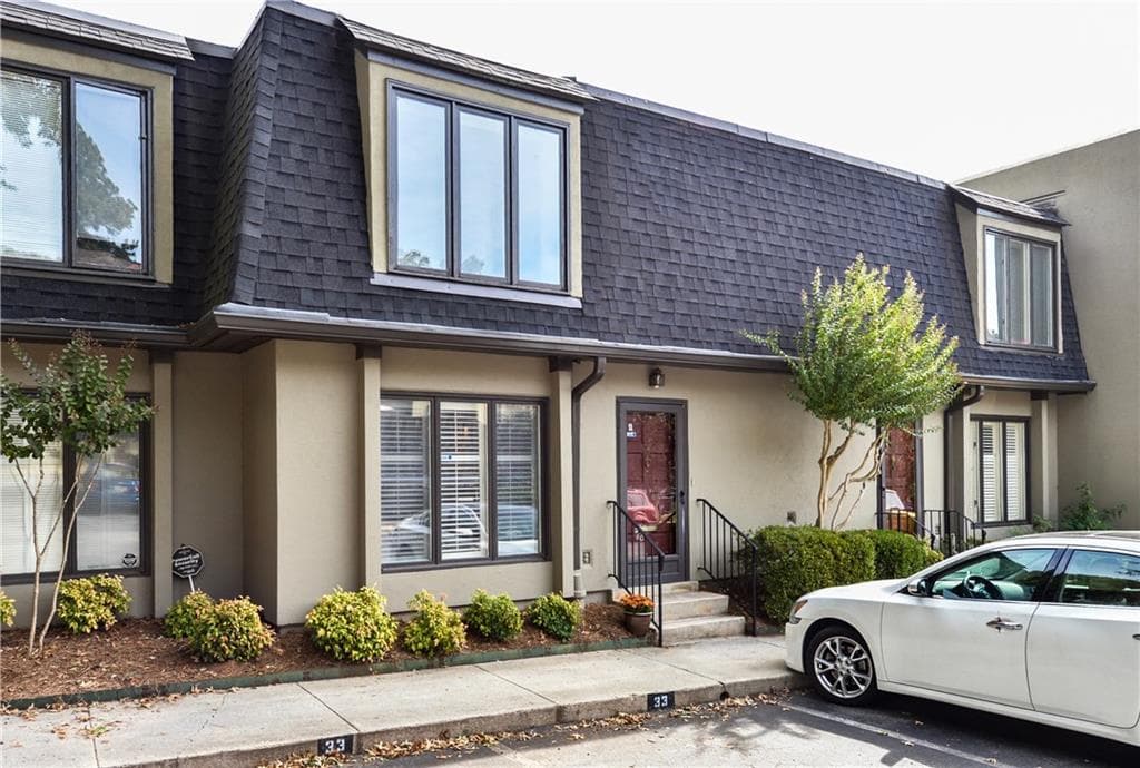 2 bedroom, 1,588 sq ft townhouse sold at 37 Ivy Gates, Atlanta, GA 30342