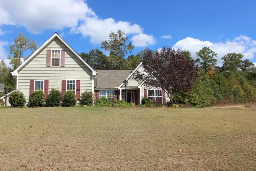 330 Hickory Bluff, Braselton, GA 30517 — most recent listing photo