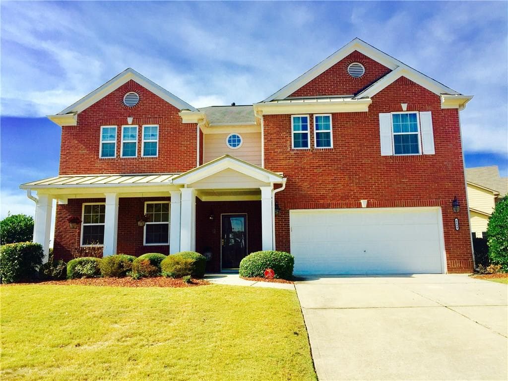 4 bedroom, 3,625 sq ft single family residence sold at 6488 Waterford Street, Atlanta, GA 30331
