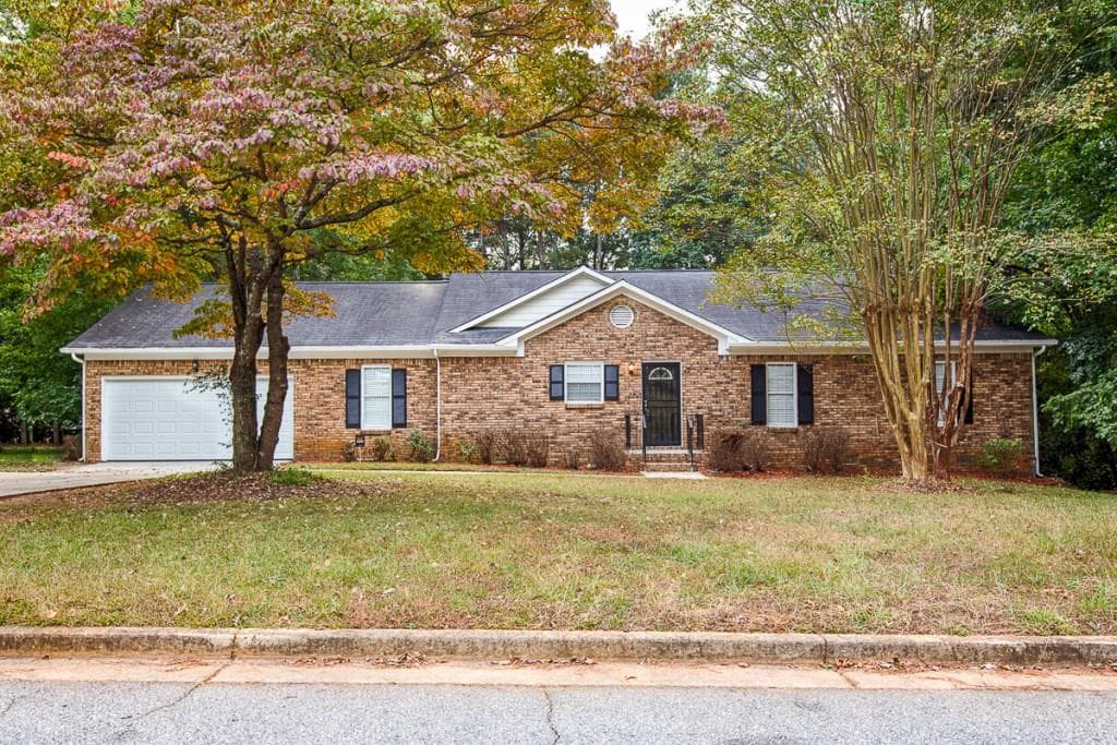 3963 Rainover Drive, Decatur, GA 30034 — most recent listing photo