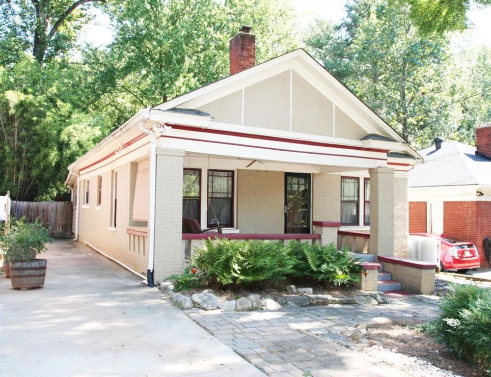3 bedroom, 1,330 sq ft single family residence sold at 948 Woodland Avenue, Atlanta, GA 30316