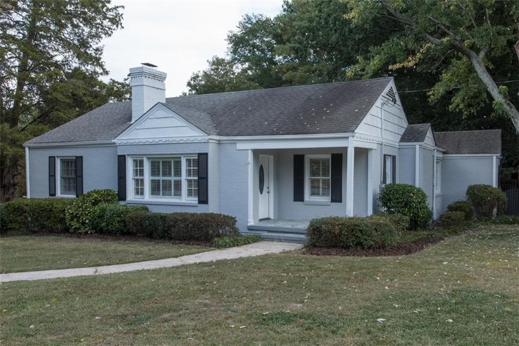 2567 Pineview Drive, Decatur, GA 30030 — most recent listing photo